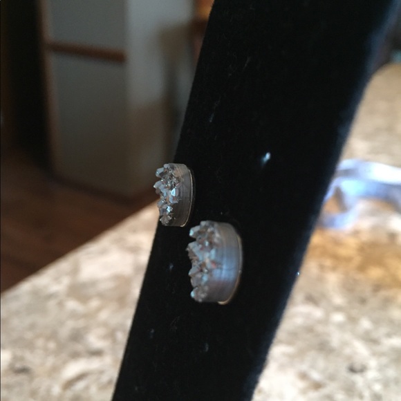 🔥🔥All items $10 or less  2@$15🔥🔥 - Picture 3 of 3